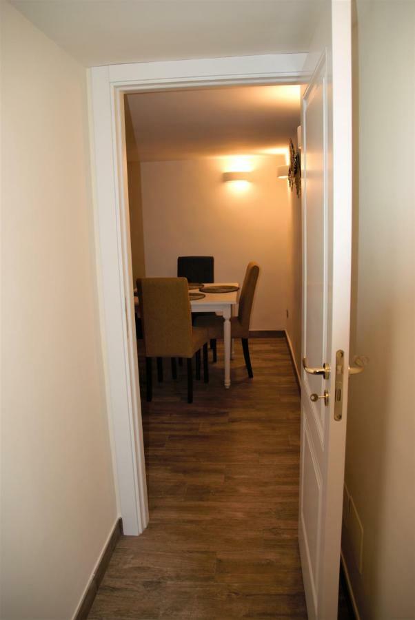 Apartmán Casa Di Gio - Duomo Neapol Exteriér fotografie